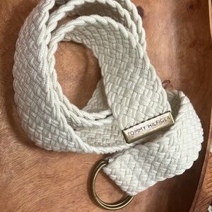 Tommy Hilfiger Summer WhiteWoven Cord 1&5/8”wide w brass end/loops.